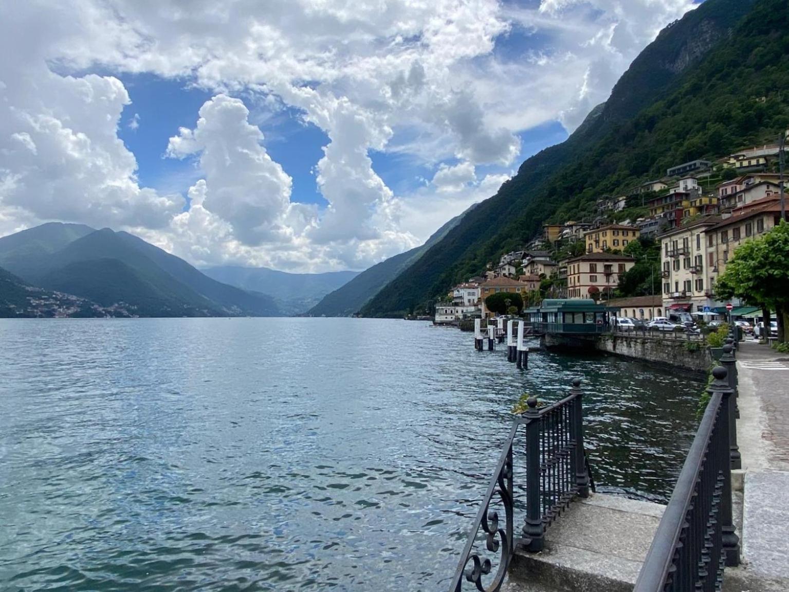 Argegno'S River - Central Apartment Lake View Room photo